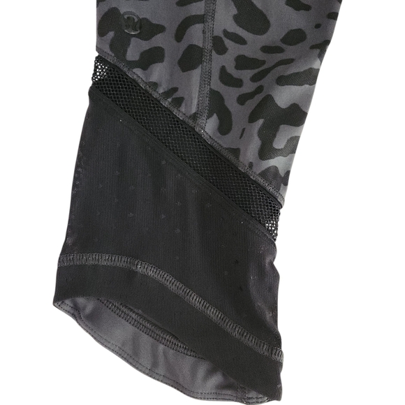 LULULEMON Just Breathe Crop leggings Animal Swirl Deep Coal Light / Black size 6 - Picture 9 of 14